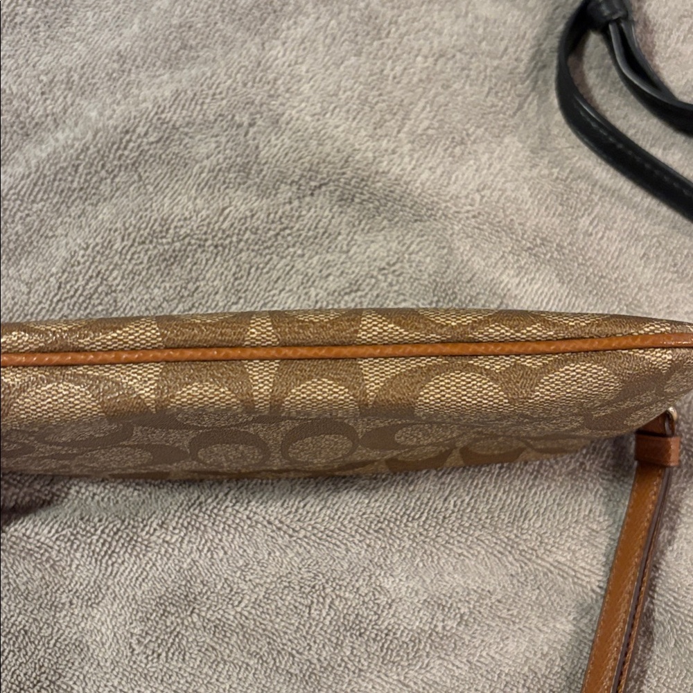 Coach Signature PVC Large Wristlet in Khaki. - Picture 4 of 4